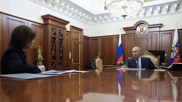 Глава АСИ рассказала Путину о развитии инвестклимата в России